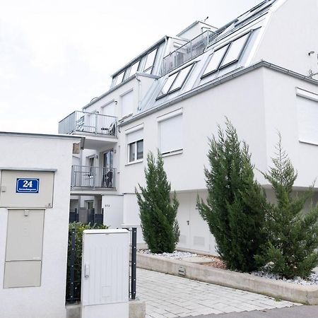 Modern Apartment With Tiny Garden Near City Center 비엔나 외부 사진