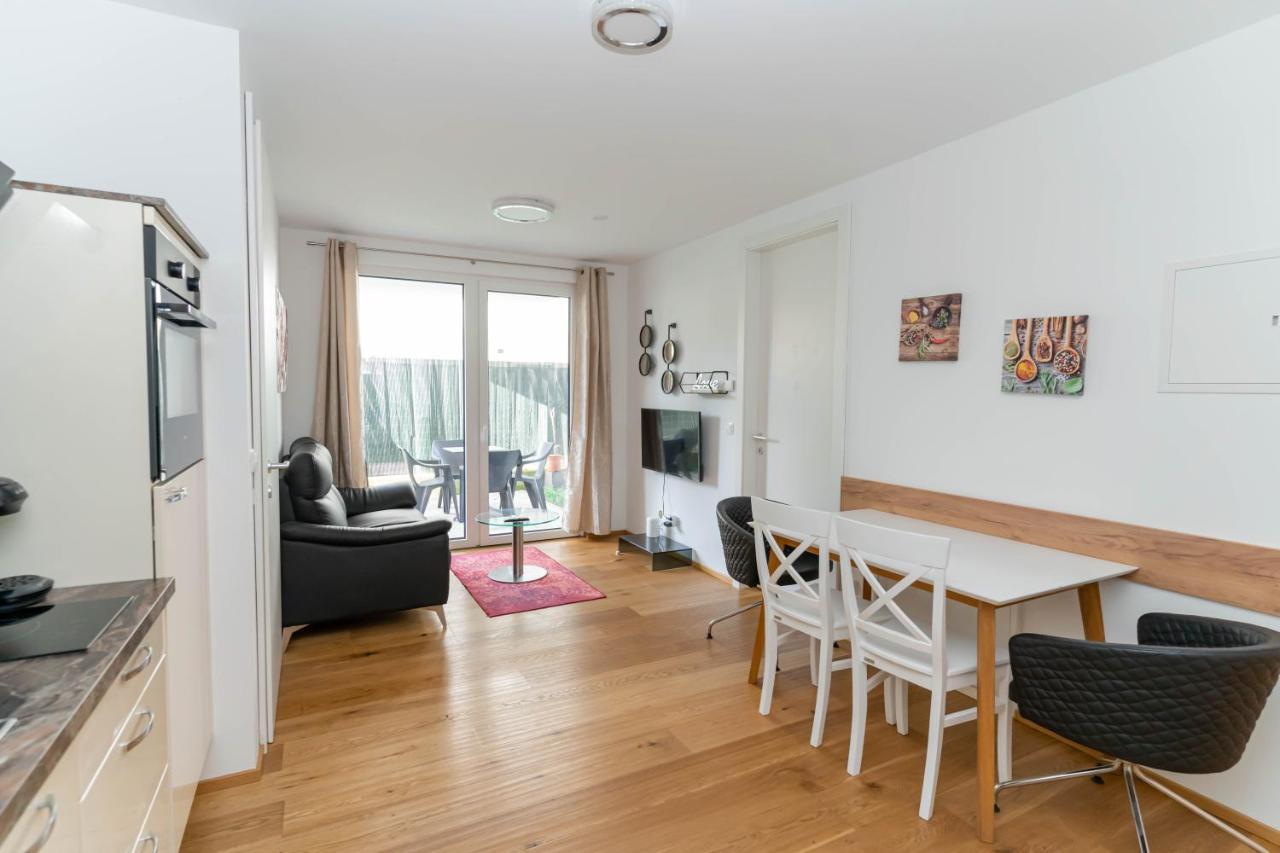 Modern Apartment With Tiny Garden Near City Center 비엔나 외부 사진