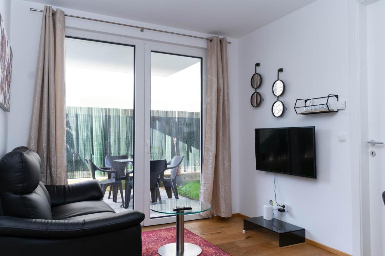 Modern Apartment With Tiny Garden Near City Center 비엔나 외부 사진